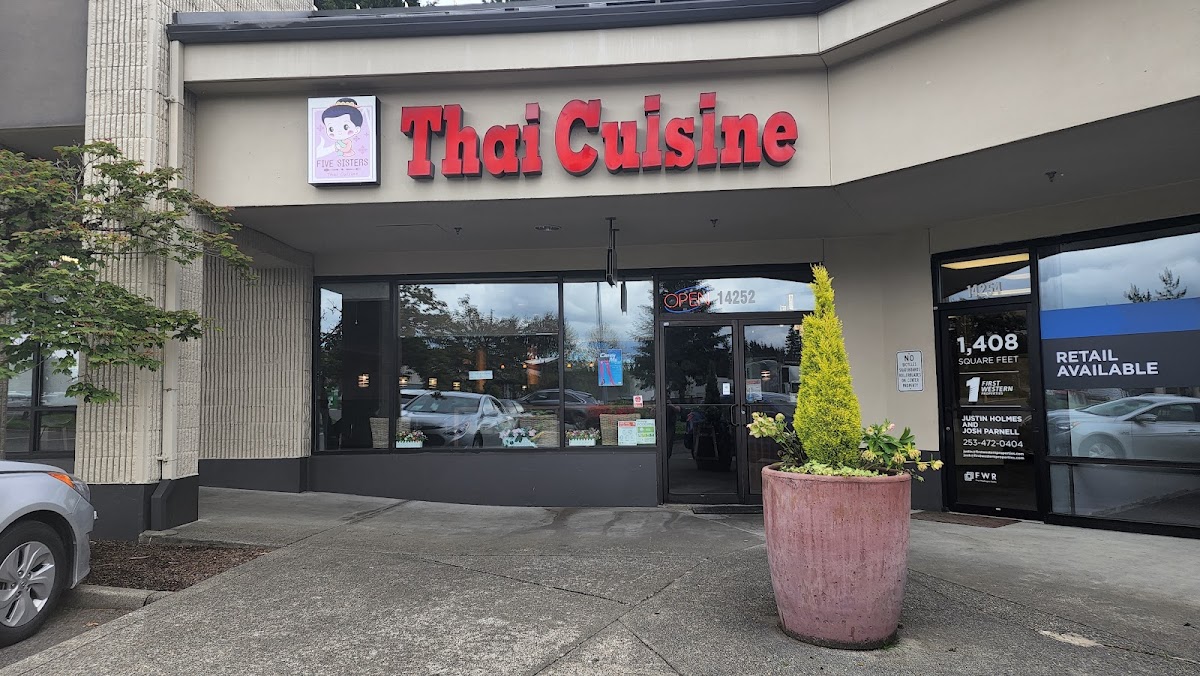 Five Sisters Thai Cuisine